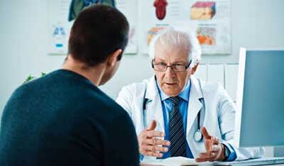 Consulenza a un medico per la prostatite da parte di un medico